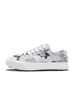 Spikeless Camo Canvas Traveler Shoe - FINAL SALE