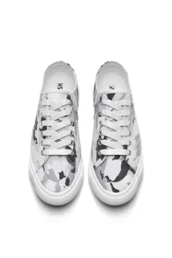 Spikeless Camo Canvas Traveler Shoe - FINAL SALE