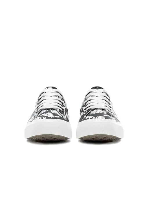Spikeless Scribble Canvas Traveler Shoe - FINAL SALE